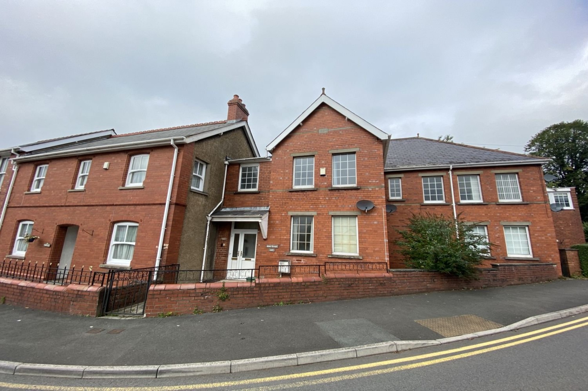 Images for Park Crescent, Abergavenny, Monmouthshire