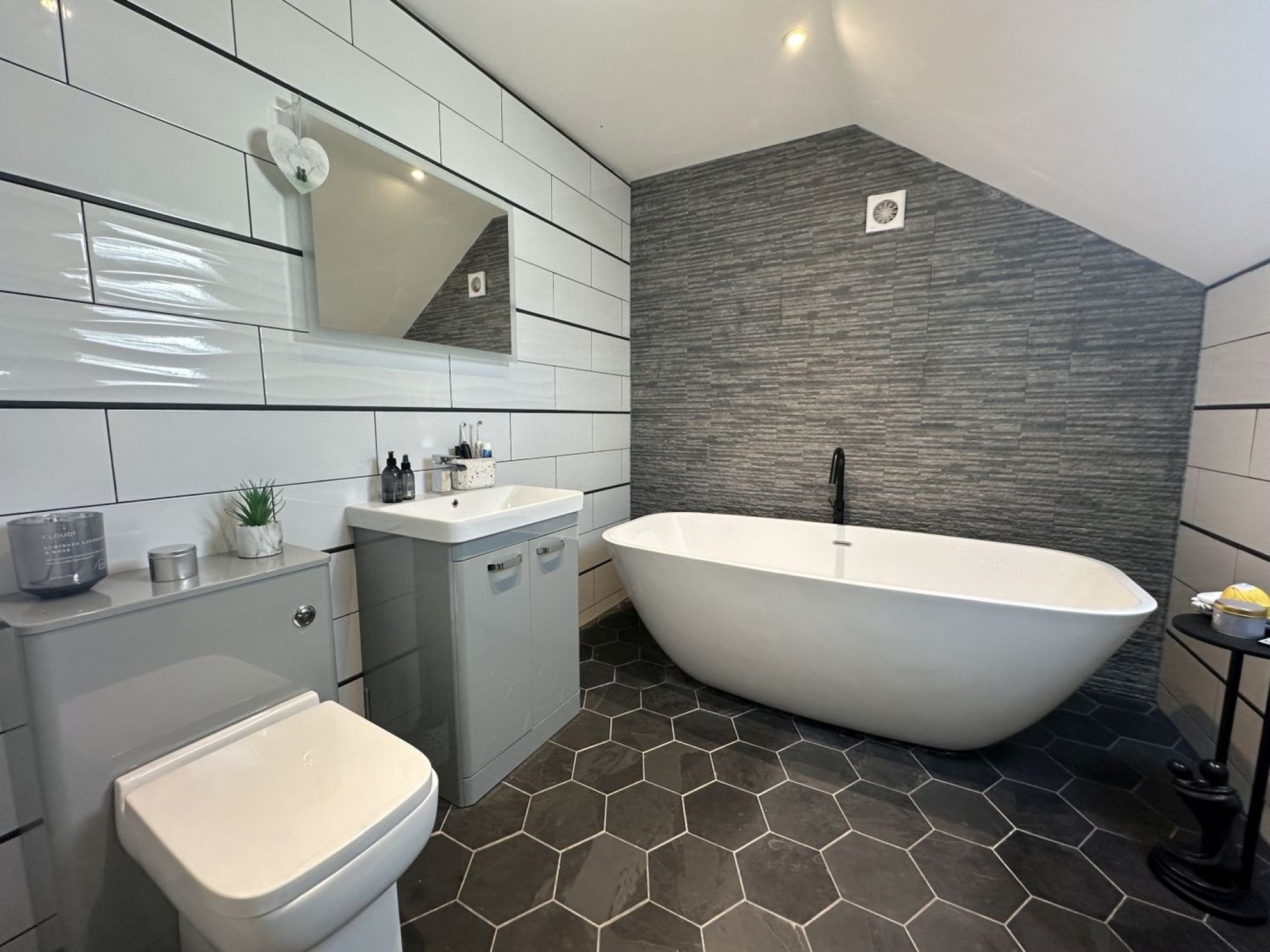 Images for Hoggan Park, Brecon, Powys