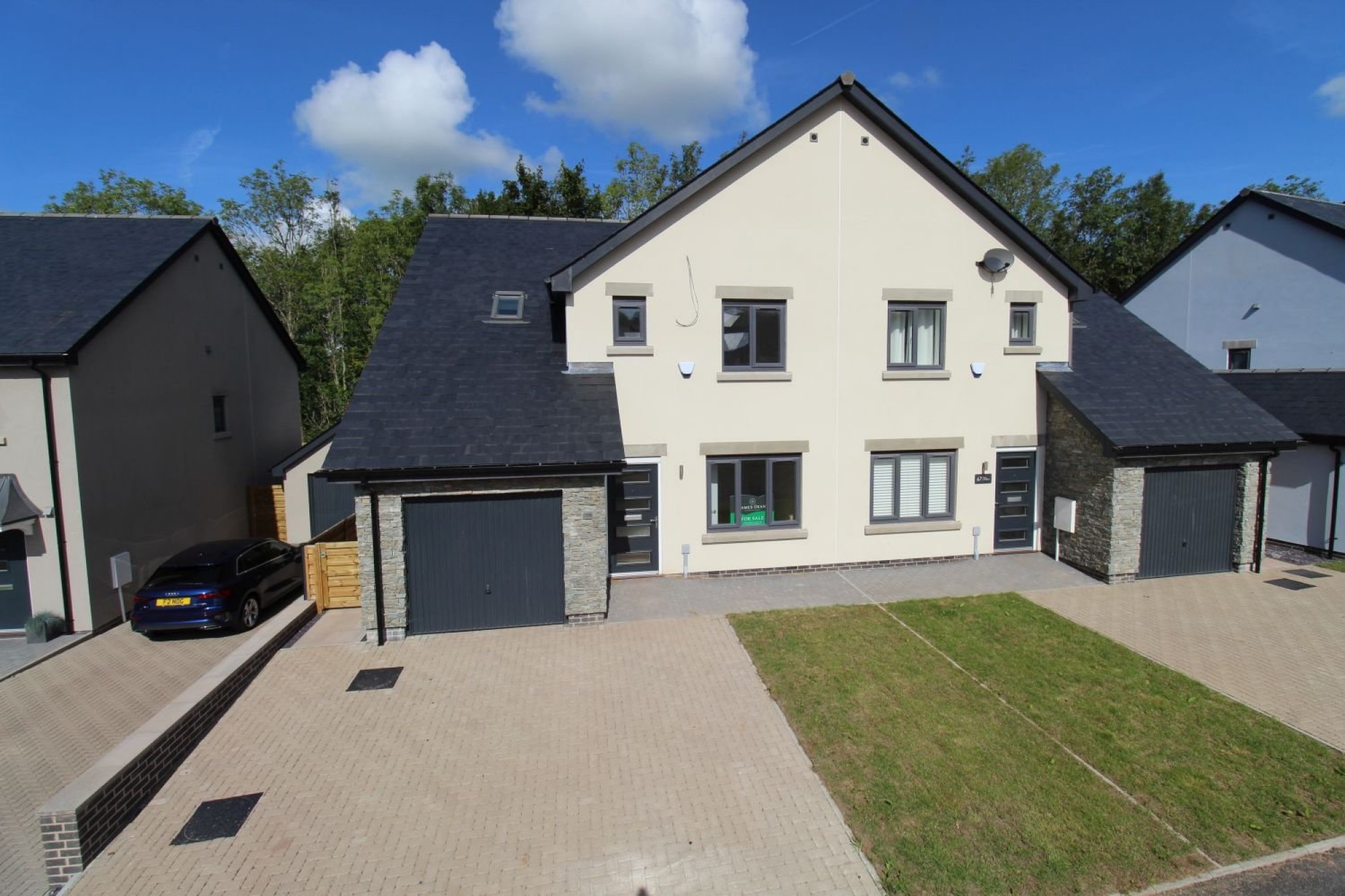 Images for Hoggan Park, Brecon, Powys