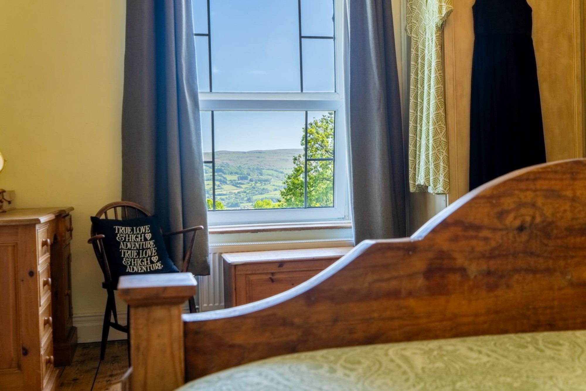 Images for Bwlch, Brecon, Powys