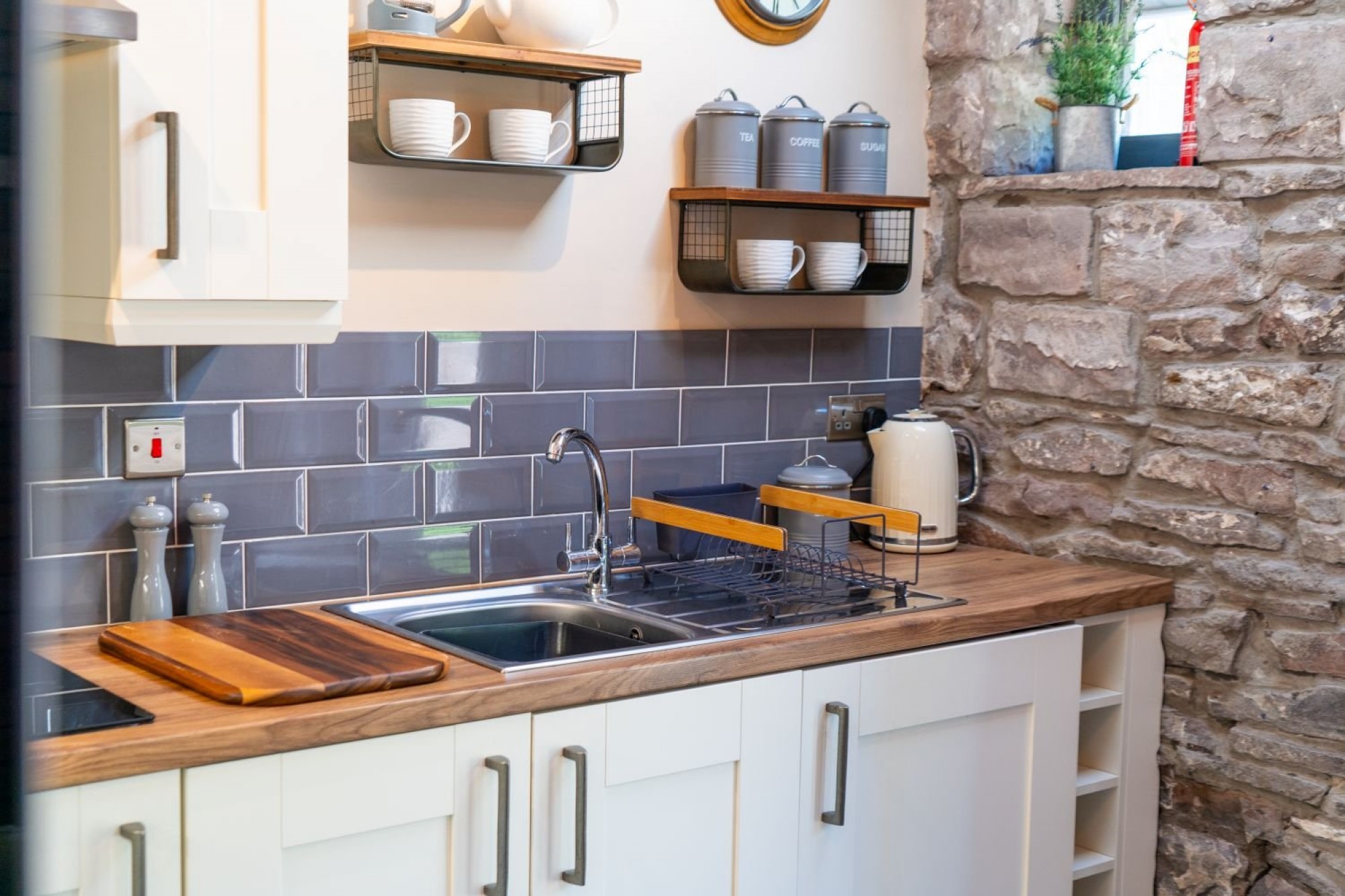 Images for Bwlch, Brecon, Powys