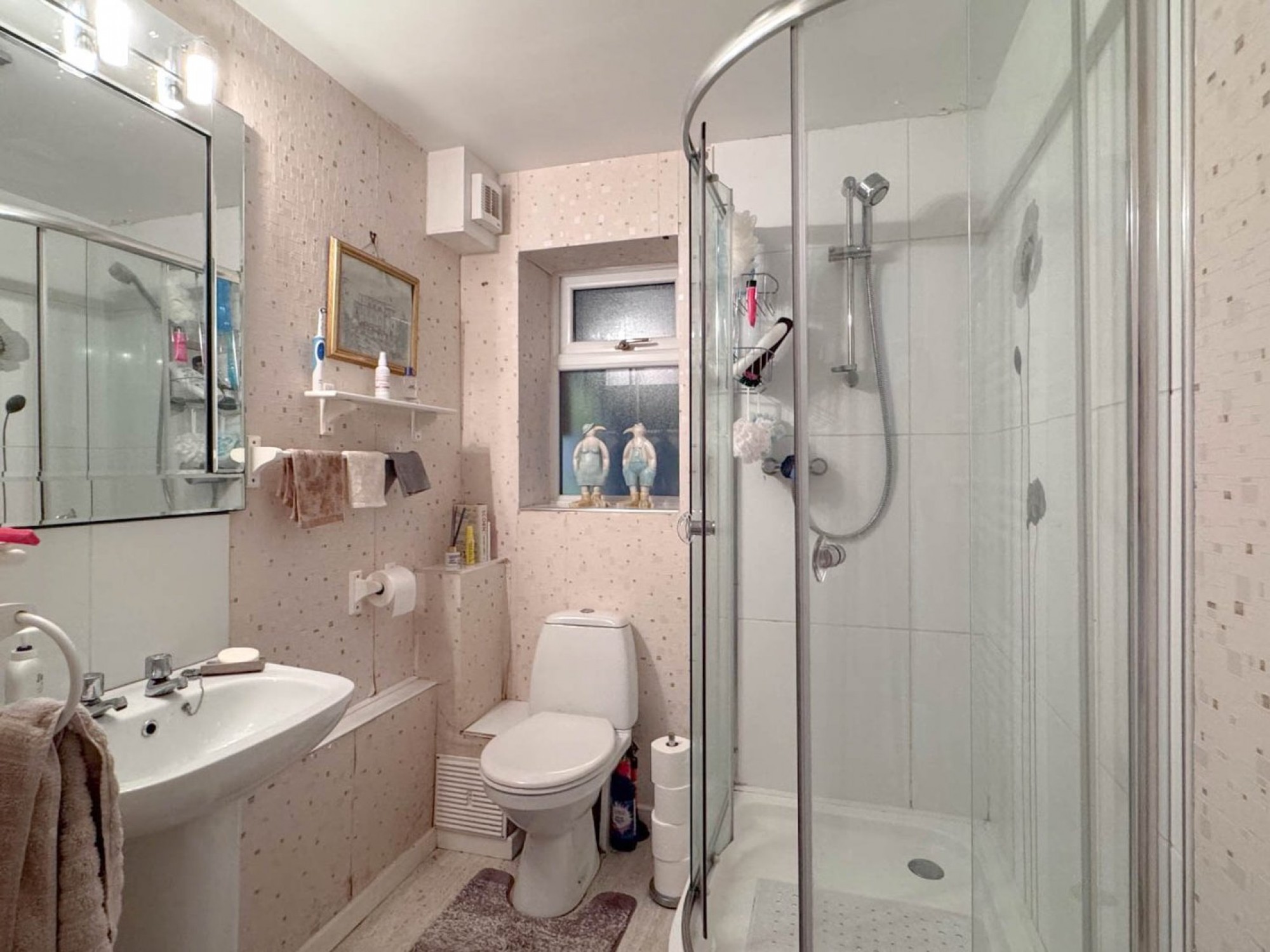 Images for Holcombe Avenue, Llandrindod Wells, Powys