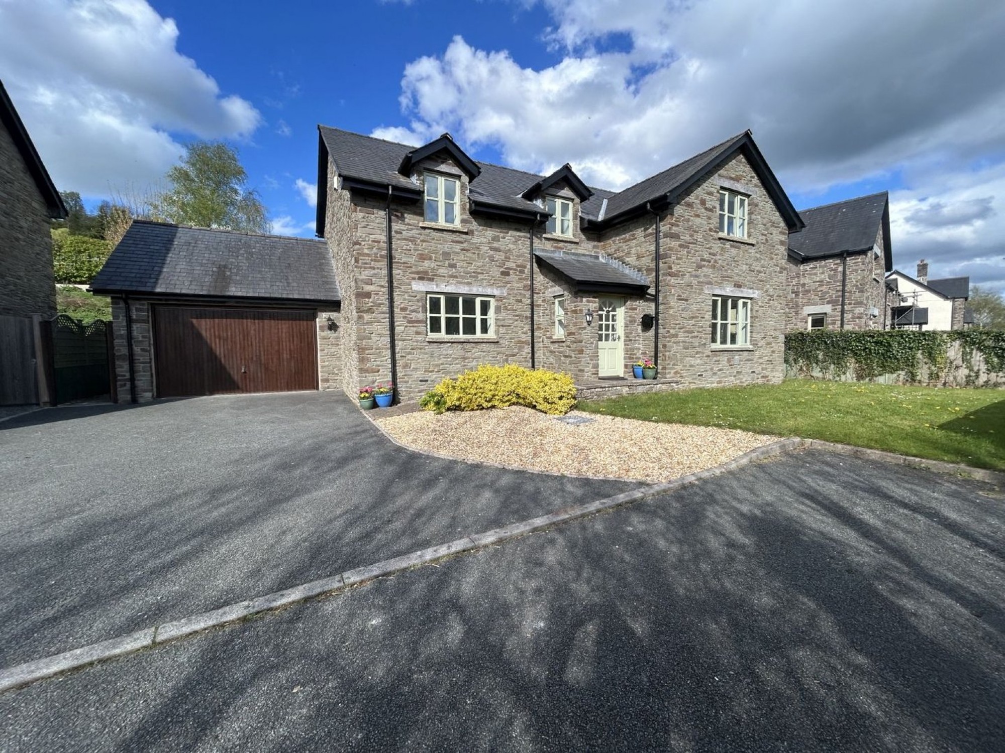 Images for Cambrian Close, Brecon, Powys