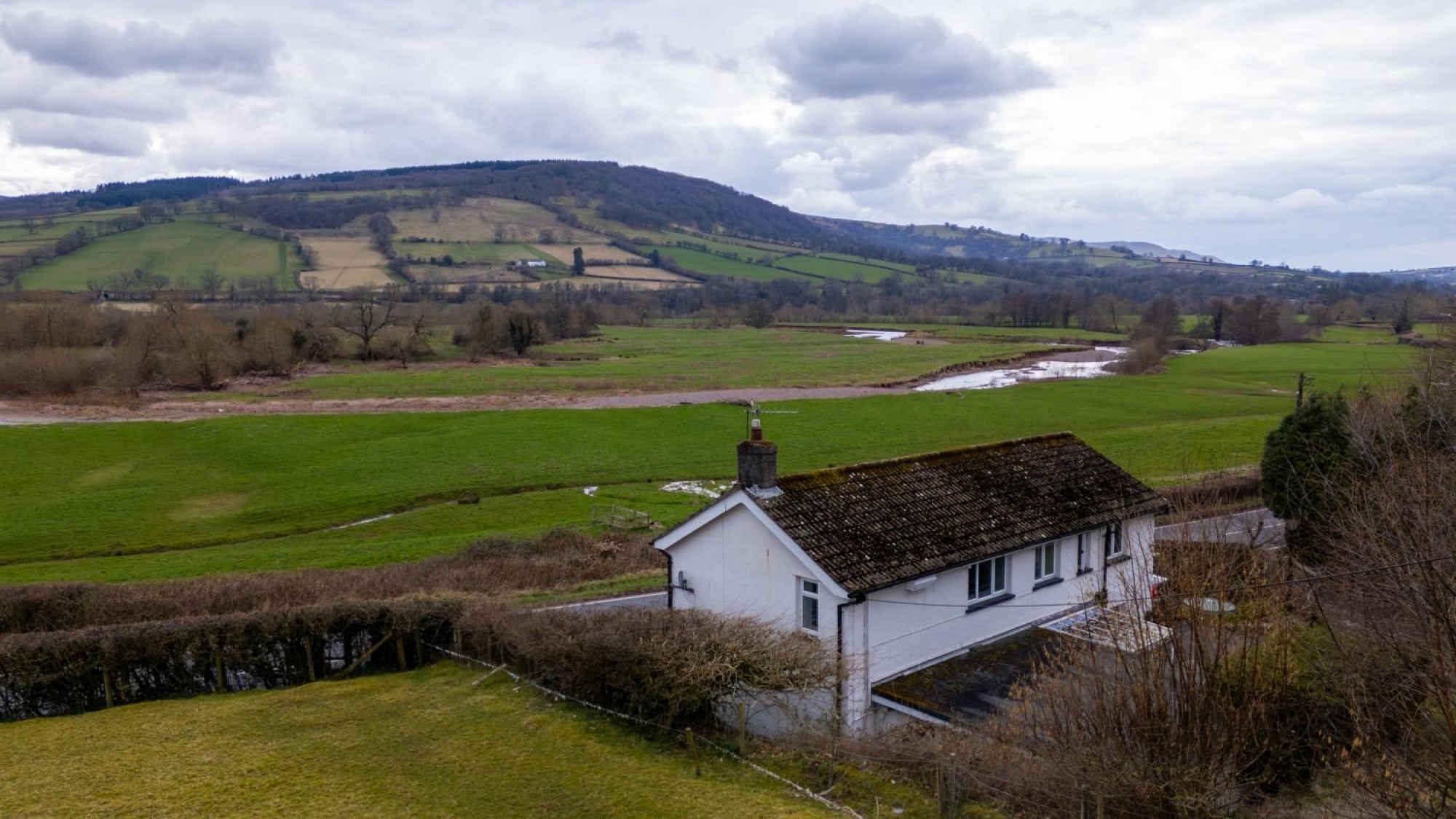 Images for Scethrog, Brecon, Powys