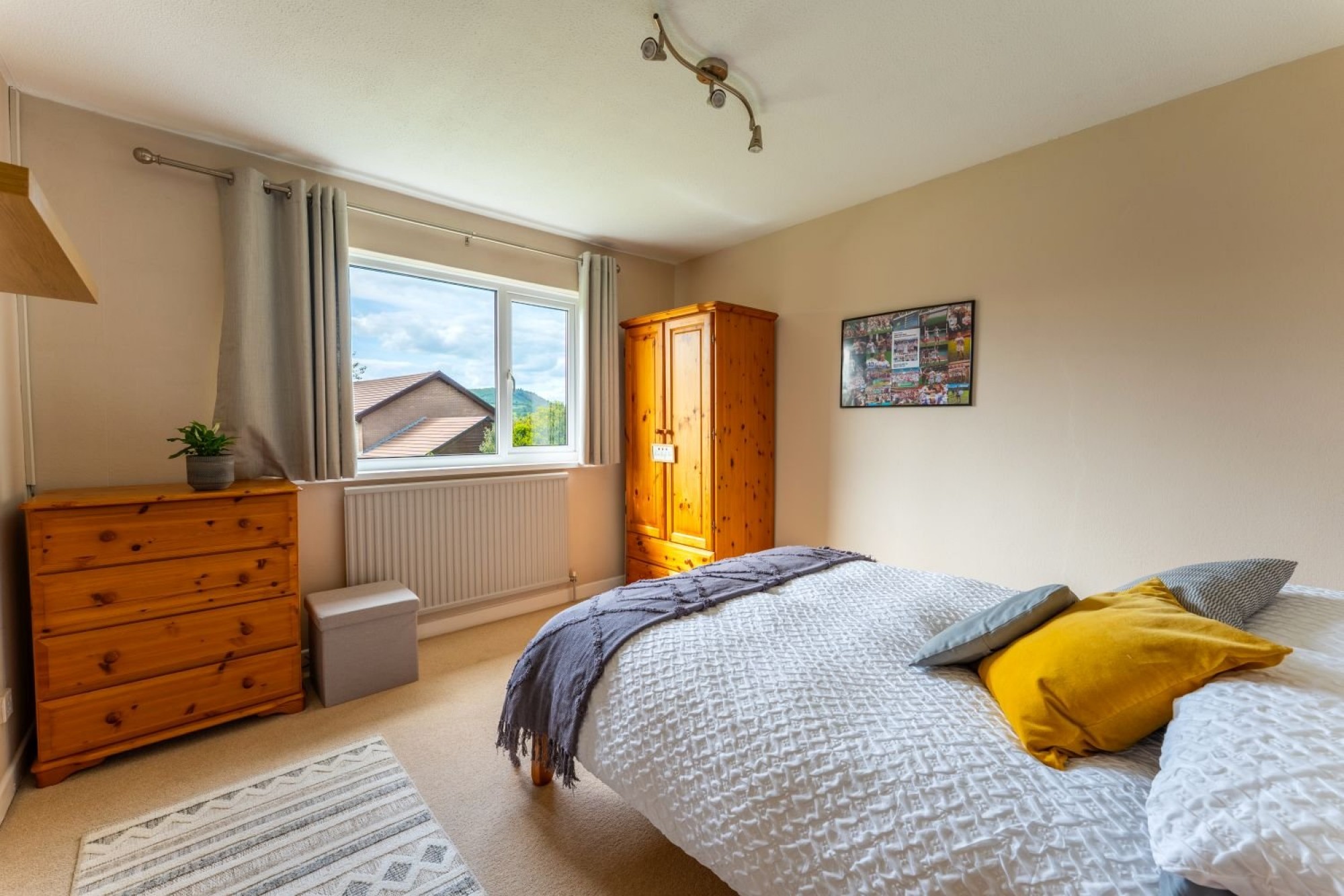 Images for Bwlch, Brecon, Powys