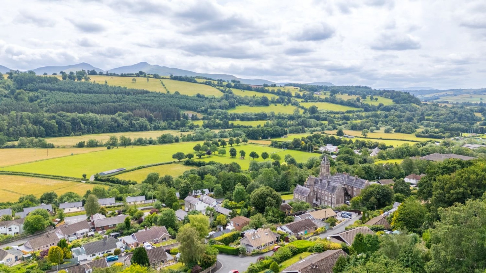 Images for Sunnybank, Brecon, Powys