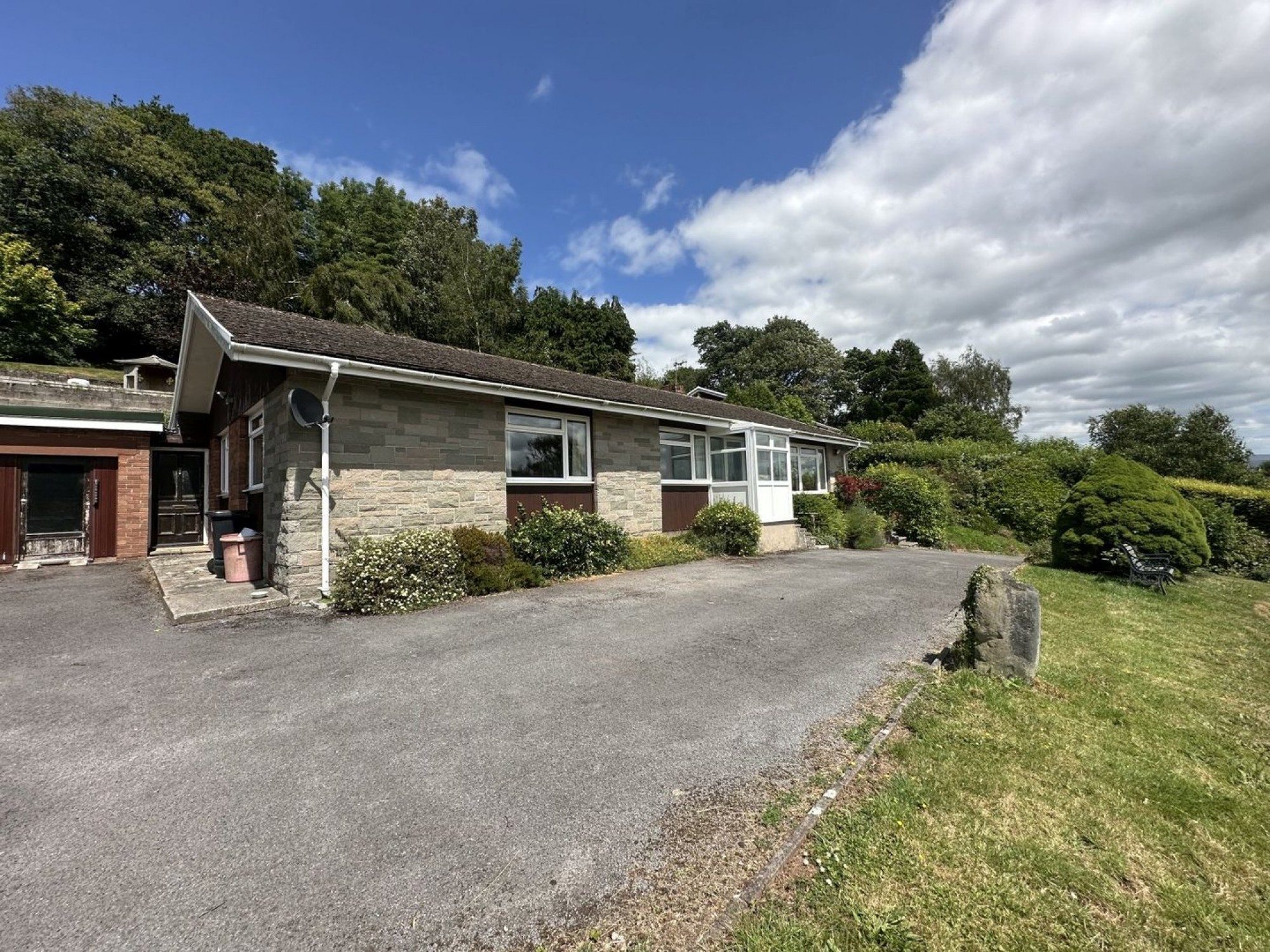 Images for Sunnybank, Brecon, Powys