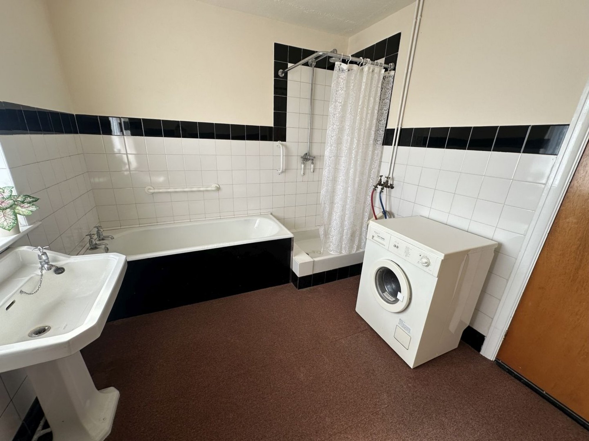 Images for Llanfaes, Brecon, Powys