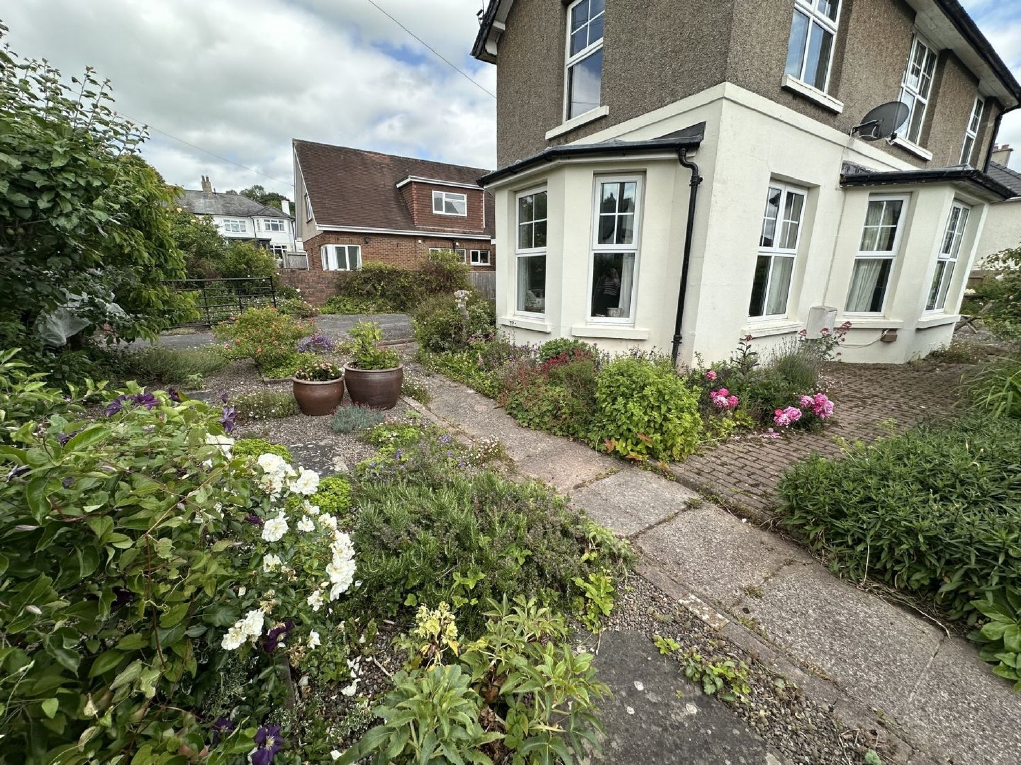 Images for Belle Vue Gardens, Brecon, Powys