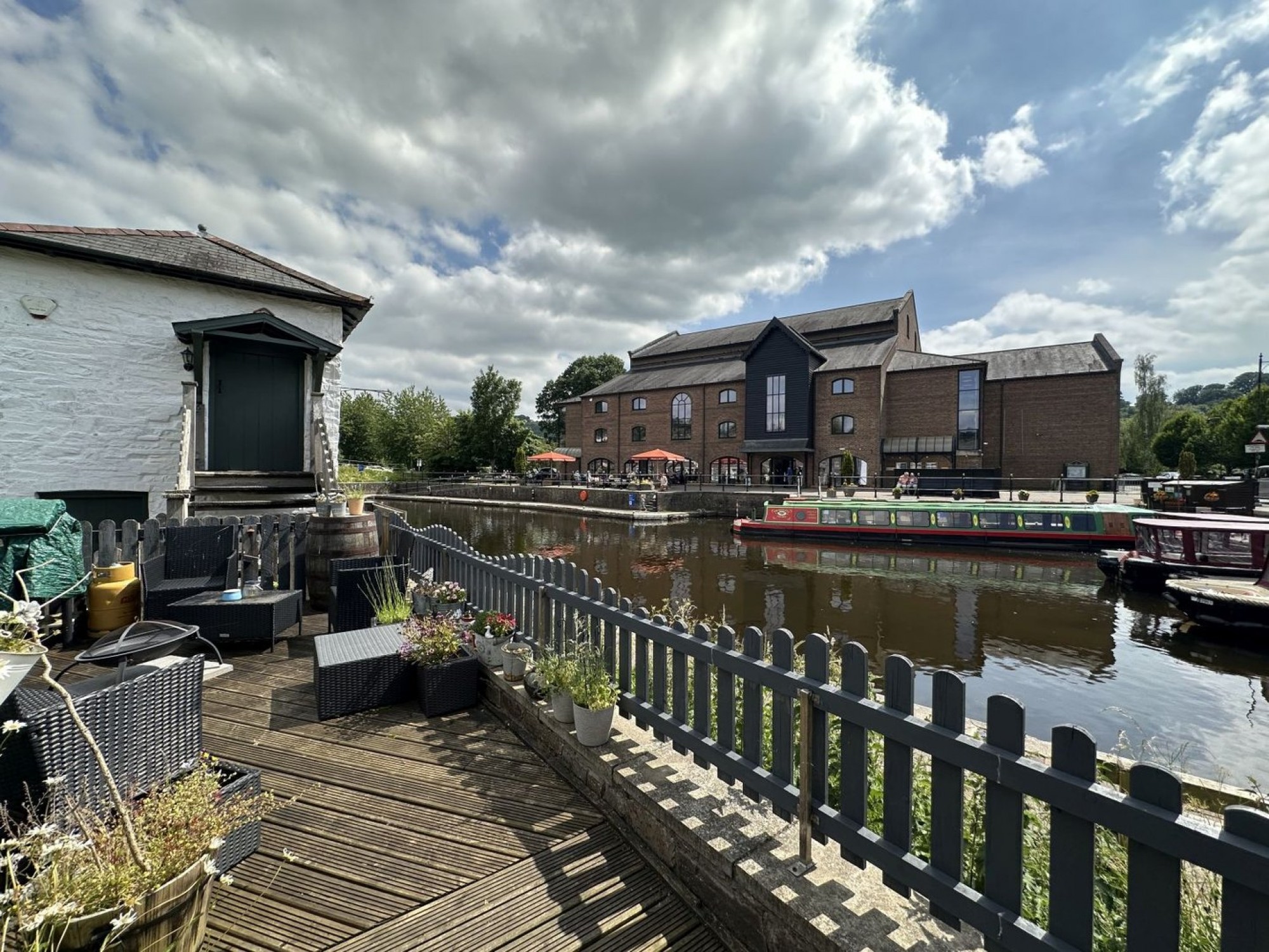 Images for Canalside, Brecon, Powys