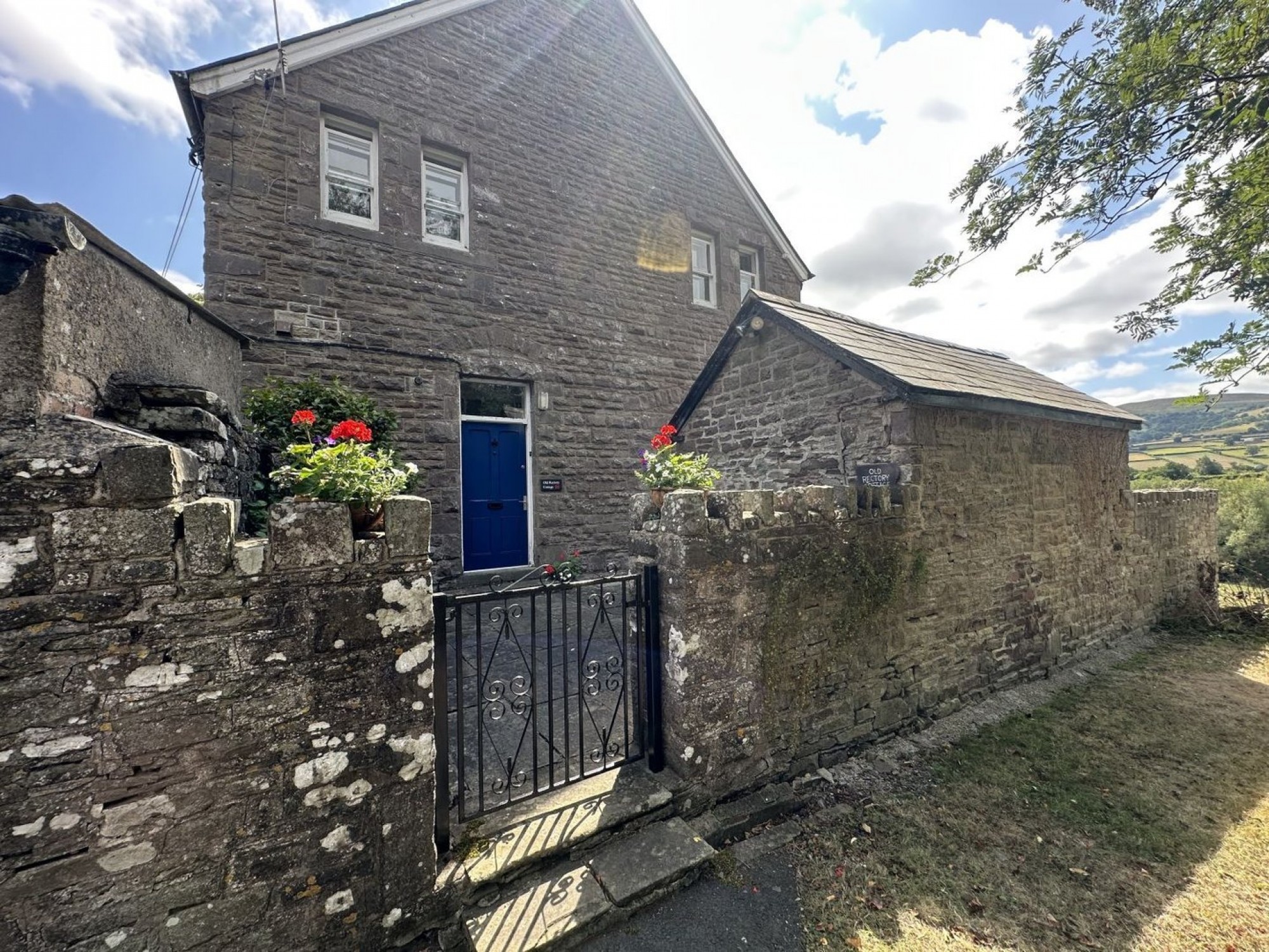 Images for Llanhamlach, Brecon, Powys