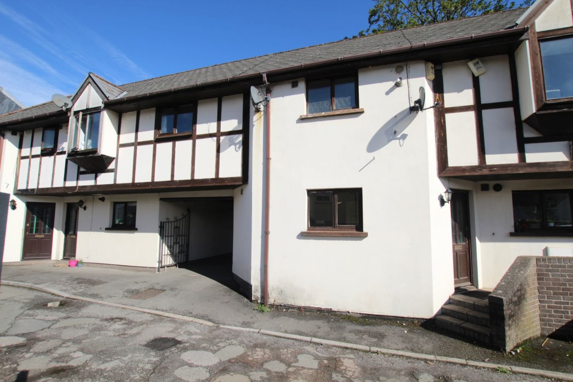Images for Beili Priory, Abergavenny, Monmouthshire