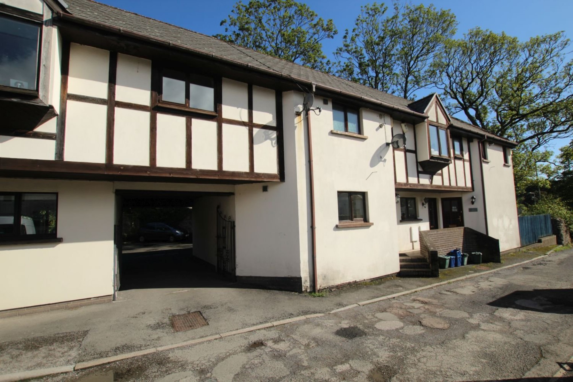 Images for Beili Priory, Abergavenny, Monmouthshire