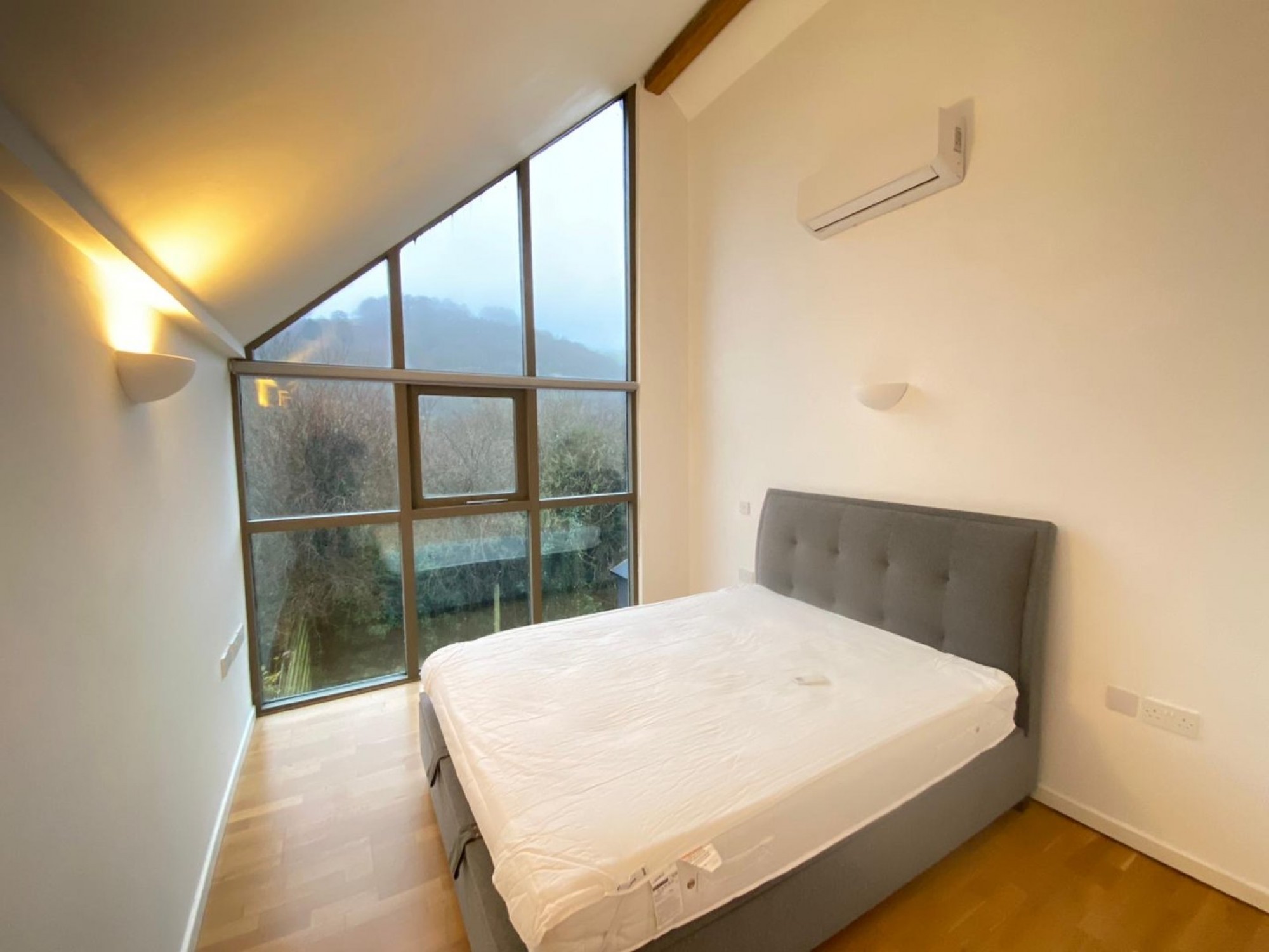 Images for Lower Chapel, Brecon, Powys