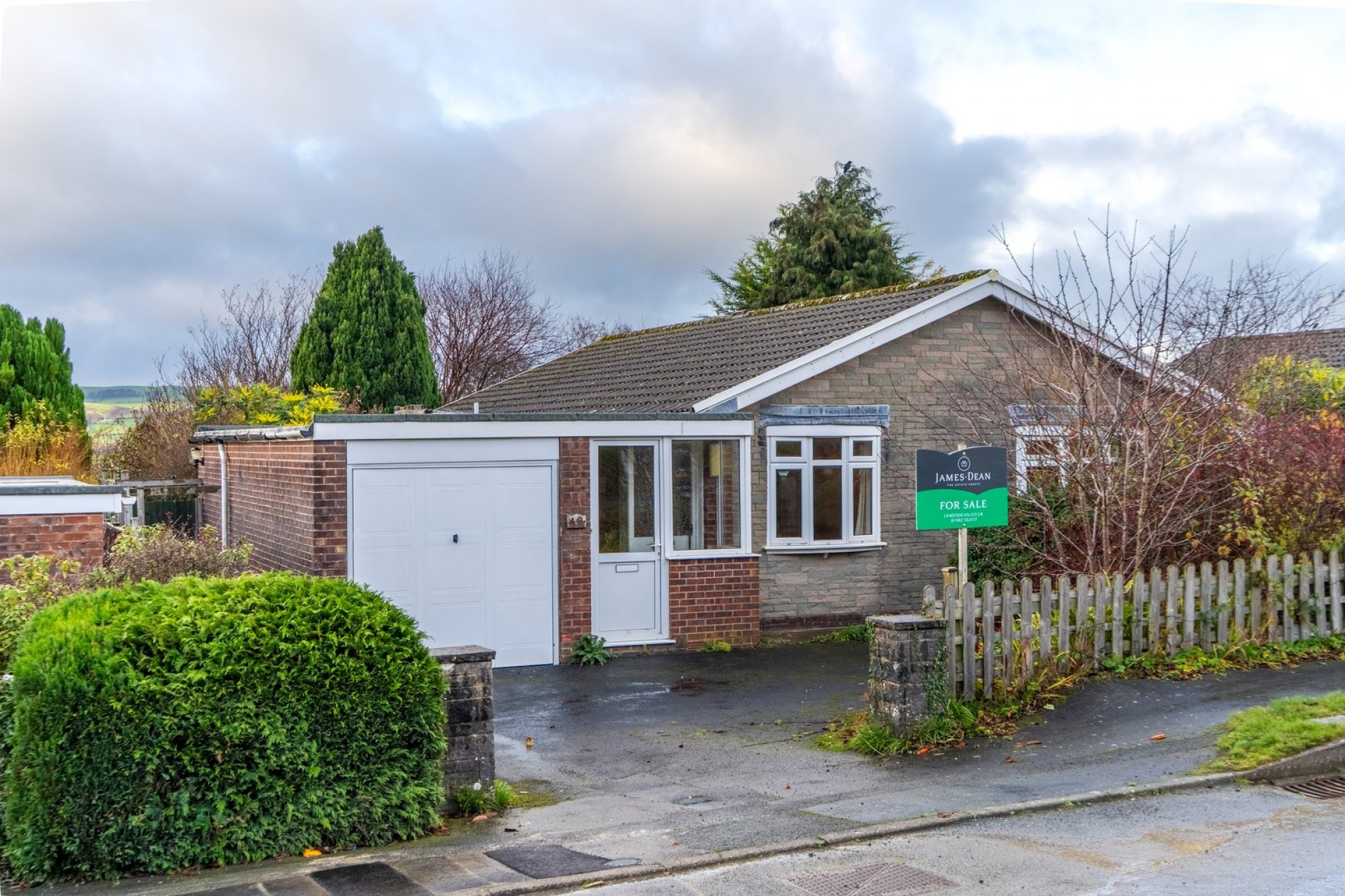 Images for Lakeside Avenue, Llandrindod Wells, Powys