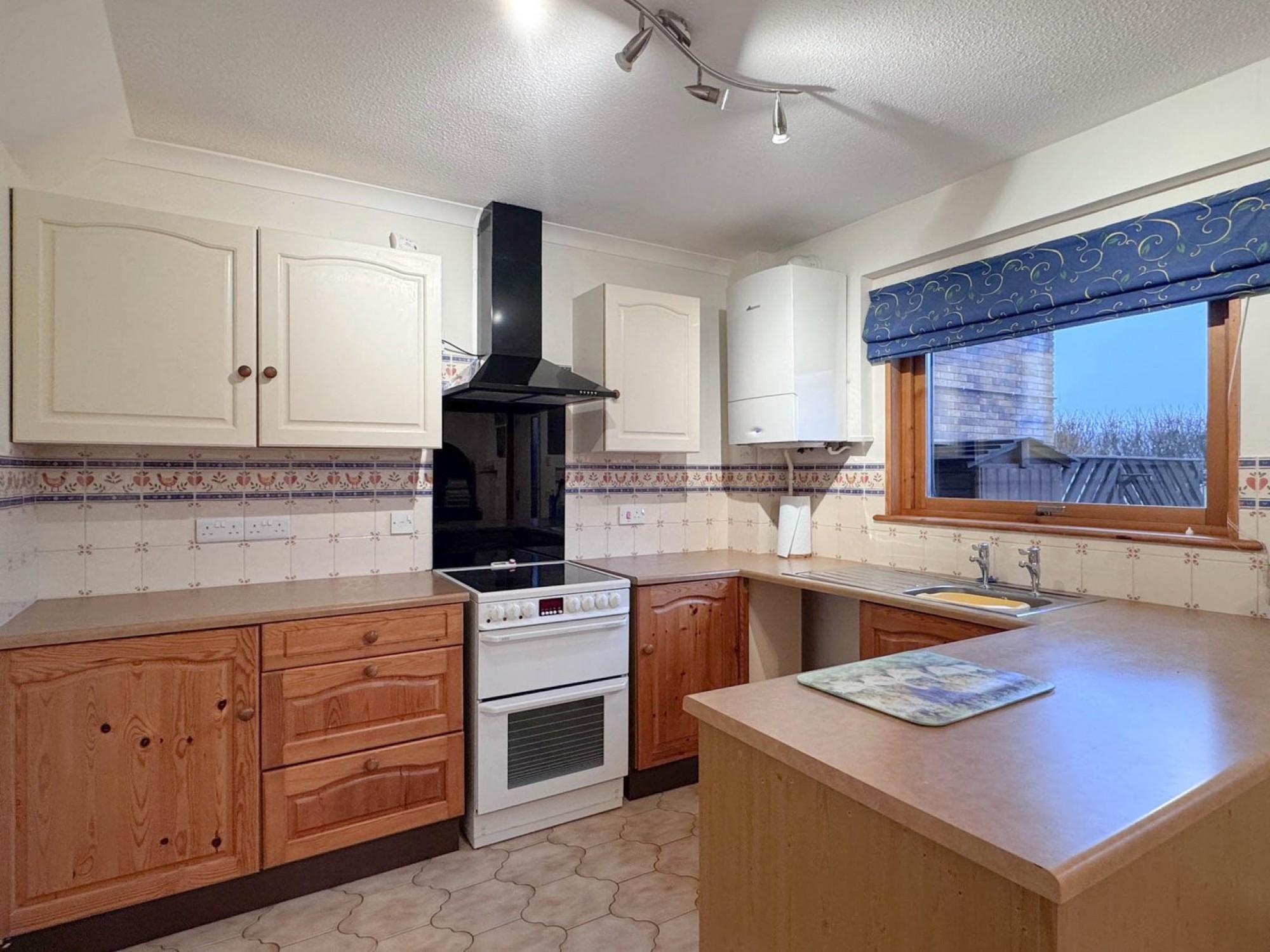 Images for Maes Cottage Estate, Rhayader, Powys