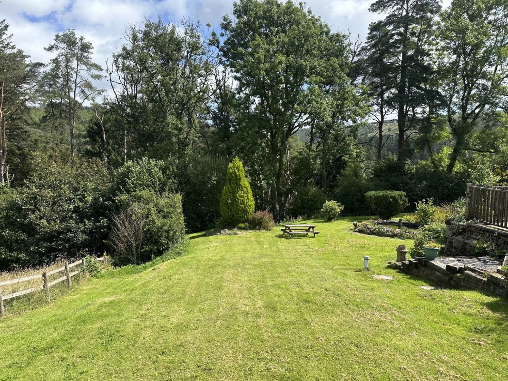 Images for Dol-Y-Gaer, Merthyr Tydfil, Powys