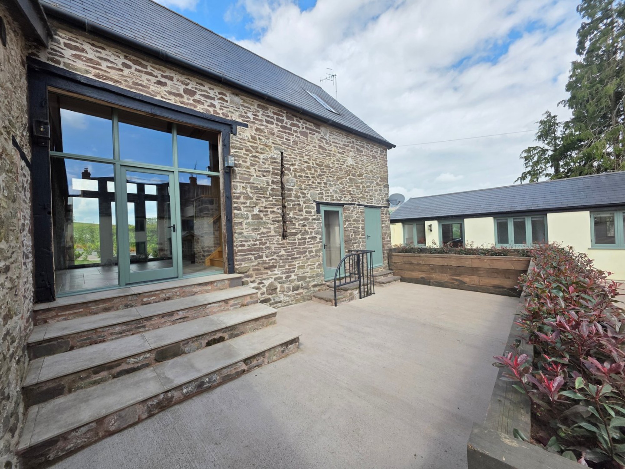 Images for Llantilio Pertholey, Abergavenny