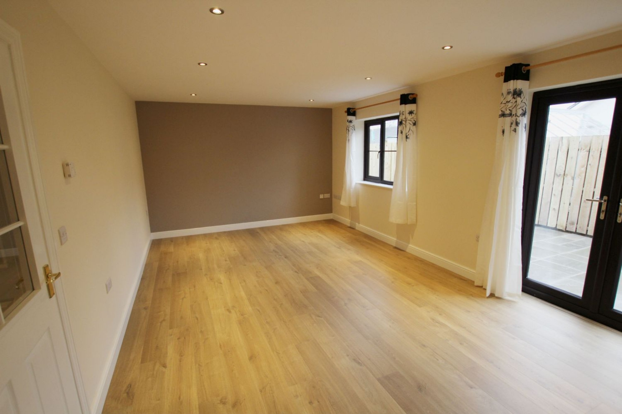 Images for Walnut Square, Brecon, Powys