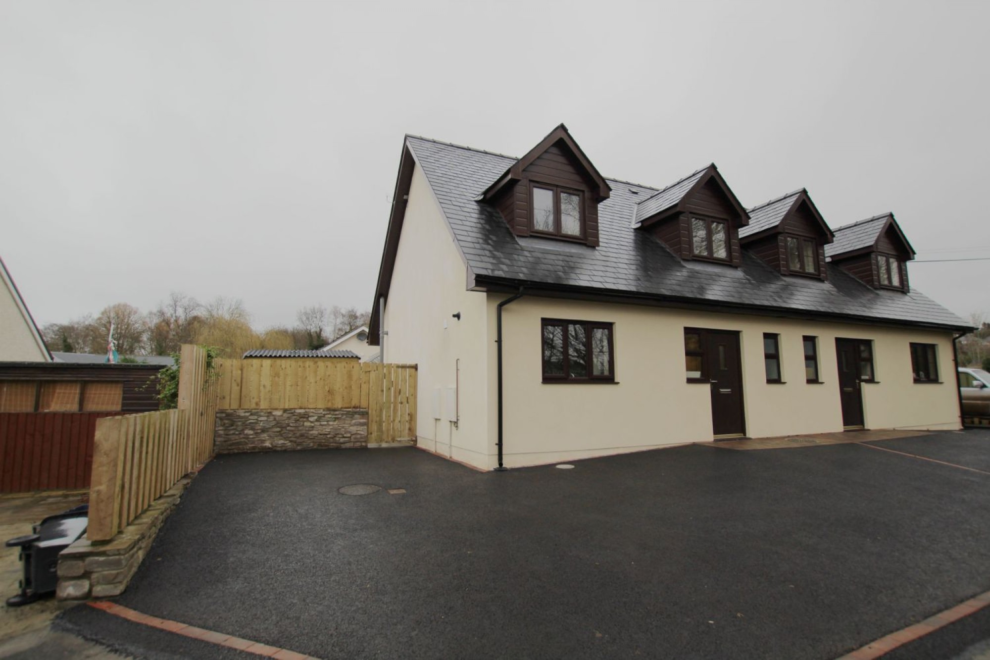 Images for Walnut Square, Brecon, Powys